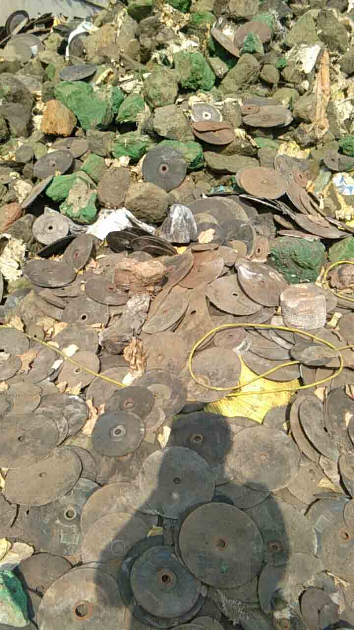 ���շϾ��и�Ƭ